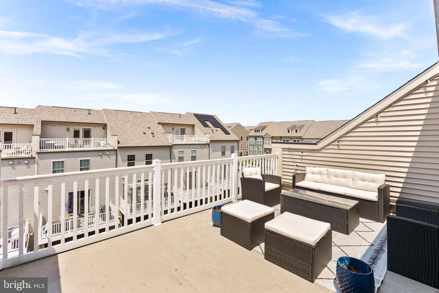 308 NEBEIOLO TER SE, LEESBURG, Virginia 20175, 3 Bedrooms Bedrooms, 6 Rooms Rooms,2 BathroomsBathrooms,Residential,For sale,308 NEBEIOLO TER SE,VALO2107016 MLS # VALO2107016