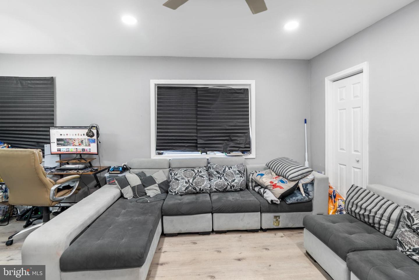 146 JOLIET ST SW, WASHINGTON, District Of Columbia 20032, 4 Bedrooms Bedrooms, 6 Rooms Rooms,2 BathroomsBathrooms,Residential,For sale,146 JOLIET ST SW,DCDC2222790 MLS # DCDC2222790 146 JOLIET ST SW, WASHINGTON, District Of Columbia 20032, 4 Bedrooms Bedrooms, 6 Rooms Rooms,2 BathroomsBathrooms,Residential,For sale,146 JOLIET ST SW,DCDC2222790 MLS # DCDC2222790