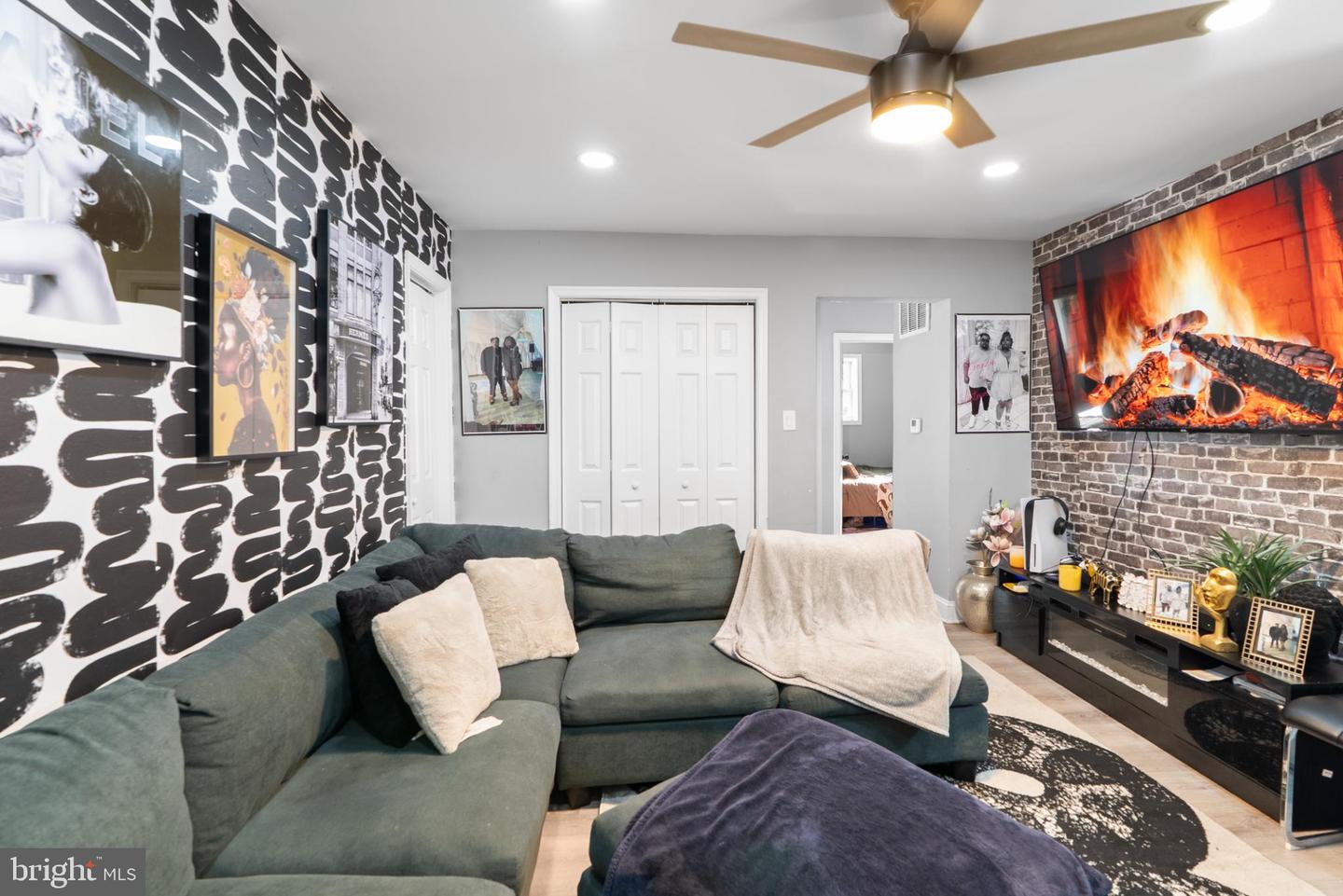 146 JOLIET ST SW, WASHINGTON, District Of Columbia 20032, 4 Bedrooms Bedrooms, 6 Rooms Rooms,2 BathroomsBathrooms,Residential,For sale,146 JOLIET ST SW,DCDC2222790 MLS # DCDC2222790 146 JOLIET ST SW, WASHINGTON, District Of Columbia 20032, 4 Bedrooms Bedrooms, 6 Rooms Rooms,2 BathroomsBathrooms,Residential,For sale,146 JOLIET ST SW,DCDC2222790 MLS # DCDC2222790