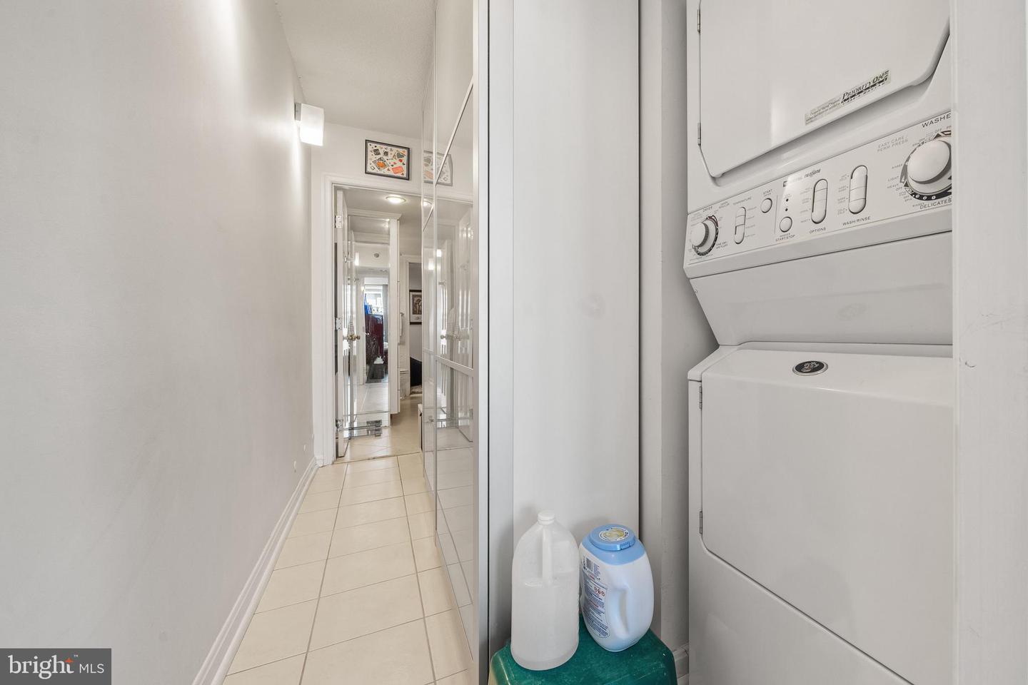 701 PENNSYLVANIA AVE NW #1221, WASHINGTON, District Of Columbia 20004, 1 Bedroom Bedrooms, ,1 BathroomBathrooms,Residential,For sale,701 PENNSYLVANIA AVE NW #1221,DCDC2222836 MLS # DCDC2222836