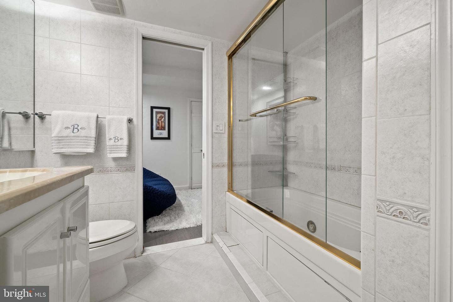 701 PENNSYLVANIA AVE NW #1221, WASHINGTON, District Of Columbia 20004, 1 Bedroom Bedrooms, ,1 BathroomBathrooms,Residential,For sale,701 PENNSYLVANIA AVE NW #1221,DCDC2222836 MLS # DCDC2222836