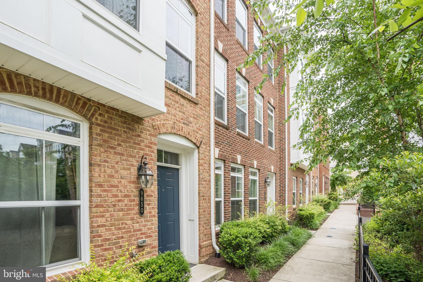 9652 PULLMAN PL, FAIRFAX, Virginia 22031, 4 Bedrooms Bedrooms, 4 Rooms Rooms,2 BathroomsBathrooms,Residential,For sale,9652 PULLMAN PL,VAFX2267706 MLS # VAFX2267706