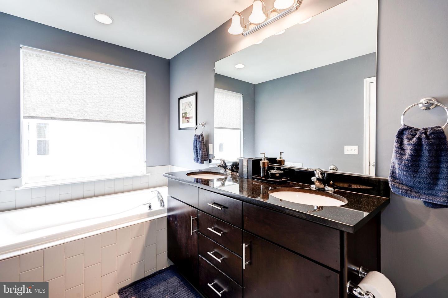 9652 PULLMAN PL, FAIRFAX, Virginia 22031, 4 Bedrooms Bedrooms, 4 Rooms Rooms,2 BathroomsBathrooms,Residential,For sale,9652 PULLMAN PL,VAFX2267706 MLS # VAFX2267706