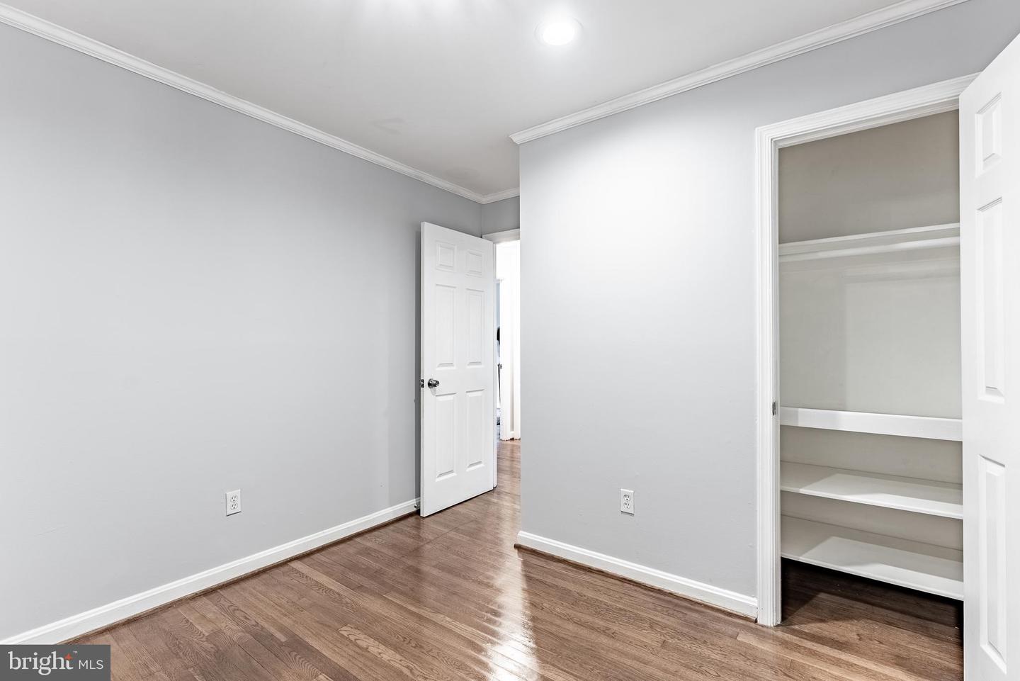6310 TRACEY CT, ALEXANDRIA, Virginia 22310, 3 Bedrooms Bedrooms, ,2 BathroomsBathrooms,Residential,For sale,6310 TRACEY CT,VAFX2267784 MLS # VAFX2267784