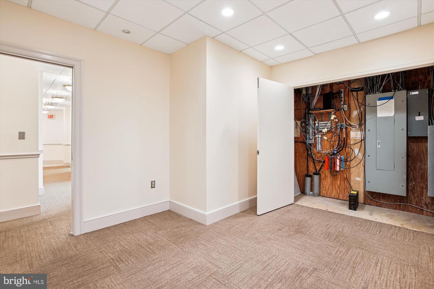 1501 DUKE ST, ALEXANDRIA, Virginia 22314, ,Land,For sale,1501 DUKE ST,VAAX2049884 MLS # VAAX2049884