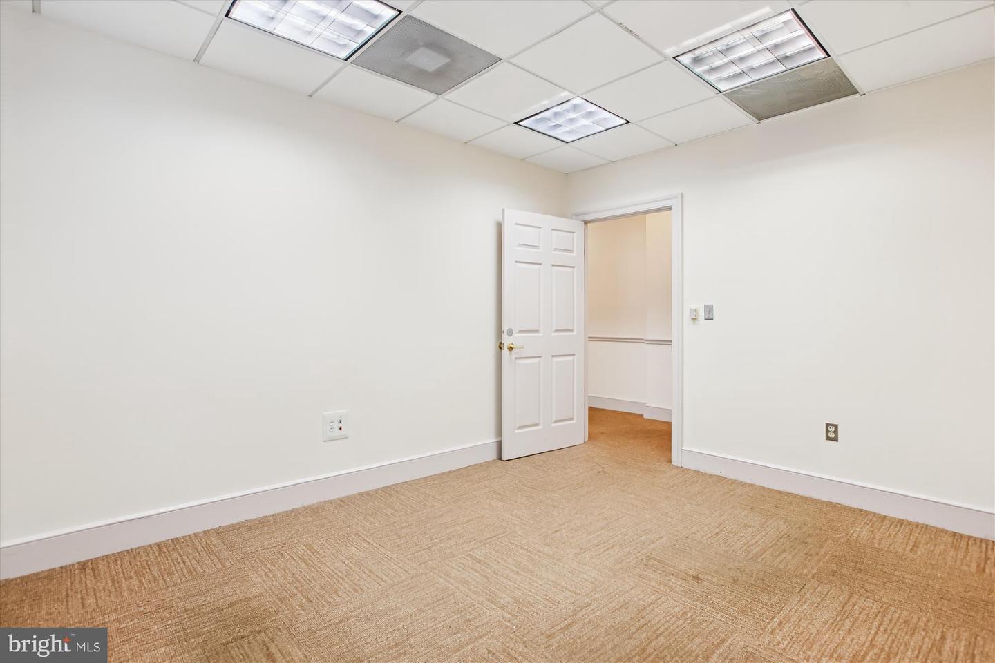 1501 DUKE ST, ALEXANDRIA, Virginia 22314, ,Land,For sale,1501 DUKE ST,VAAX2049884 MLS # VAAX2049884