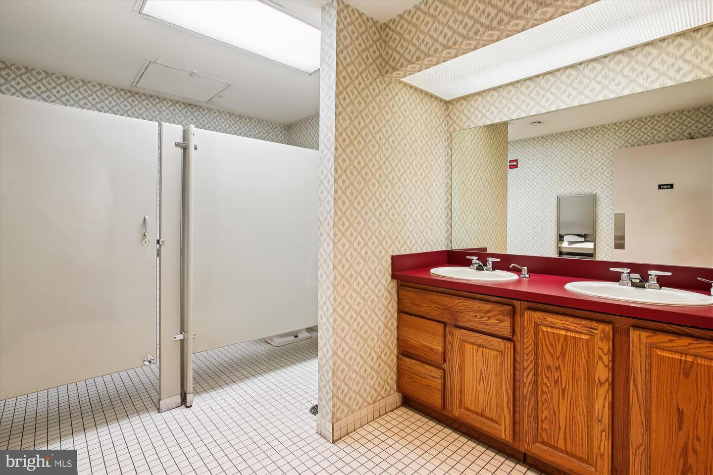 1501 DUKE ST, ALEXANDRIA, Virginia 22314, ,Land,For sale,1501 DUKE ST,VAAX2049884 MLS # VAAX2049884