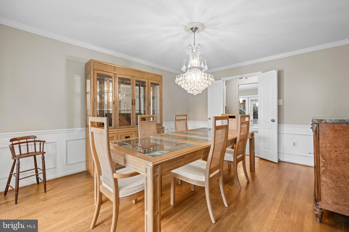 2169 WESTGLEN CT, VIENNA, Virginia 22182, 6 Bedrooms Bedrooms, ,5 BathroomsBathrooms,Residential,For sale,2169 WESTGLEN CT,VAFX2267874 MLS # VAFX2267874