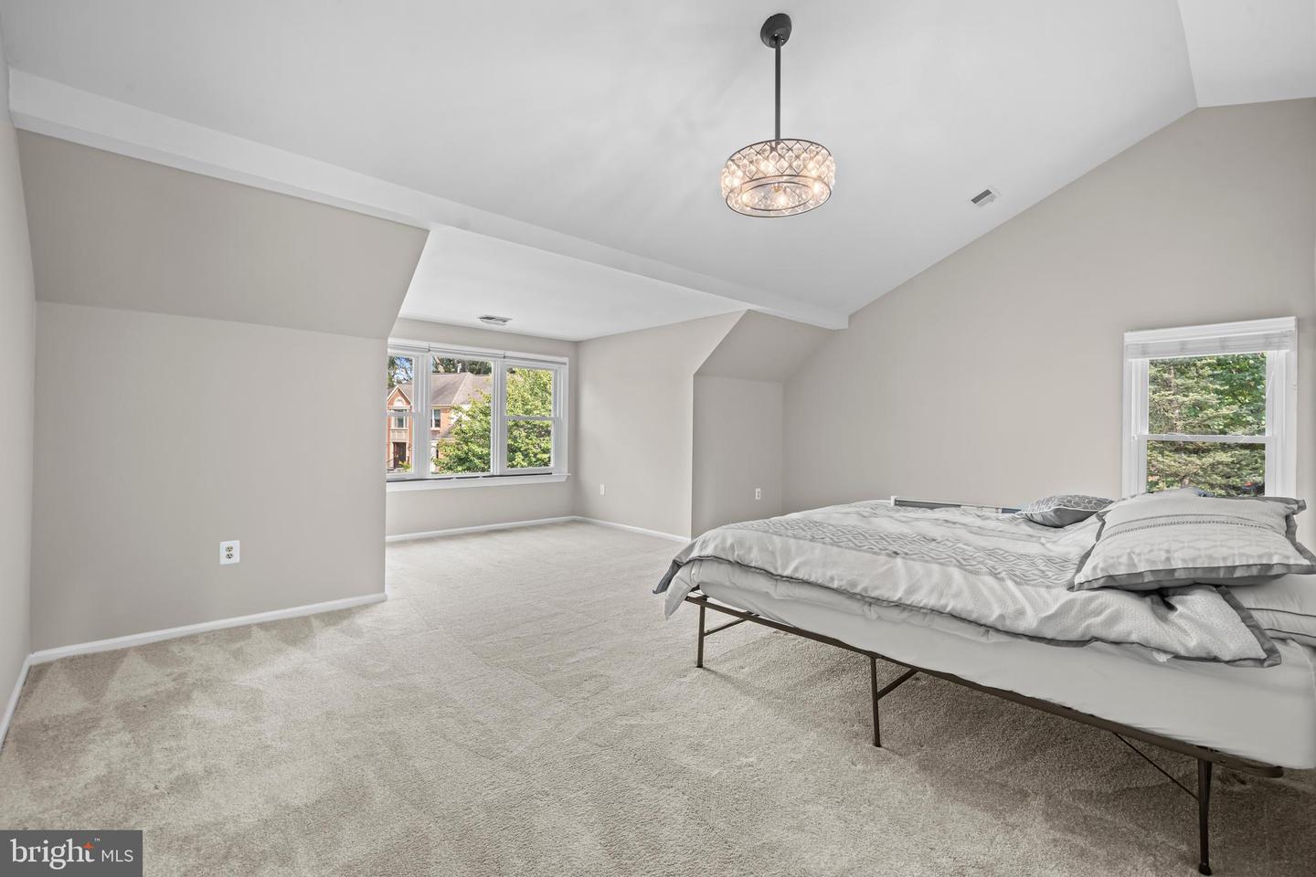 2169 WESTGLEN CT, VIENNA, Virginia 22182, 6 Bedrooms Bedrooms, ,5 BathroomsBathrooms,Residential,For sale,2169 WESTGLEN CT,VAFX2267874 MLS # VAFX2267874