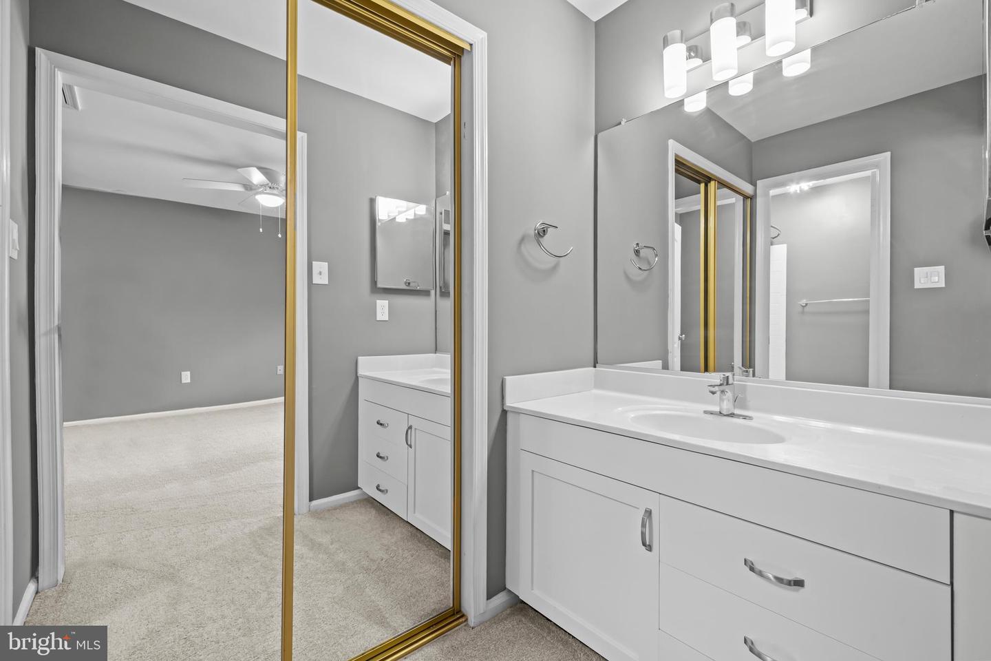 2169 WESTGLEN CT, VIENNA, Virginia 22182, 6 Bedrooms Bedrooms, ,5 BathroomsBathrooms,Residential,For sale,2169 WESTGLEN CT,VAFX2267874 MLS # VAFX2267874