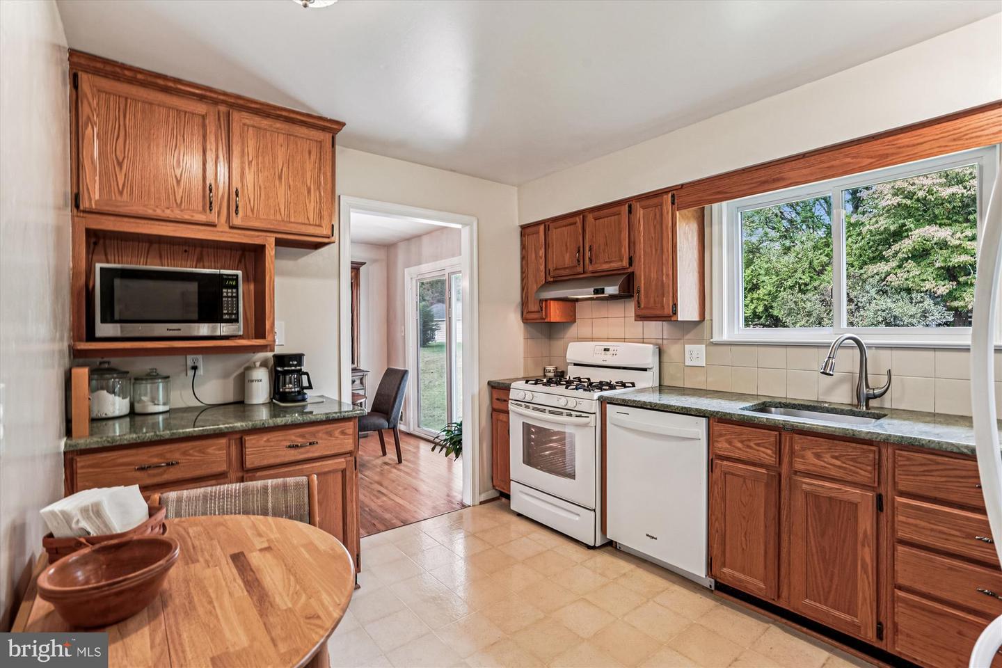 8602 DORA CT, ANNANDALE, Virginia 22003, 4 Bedrooms Bedrooms, ,2 BathroomsBathrooms,Residential,For sale,8602 DORA CT,VAFX2267934 MLS # VAFX2267934