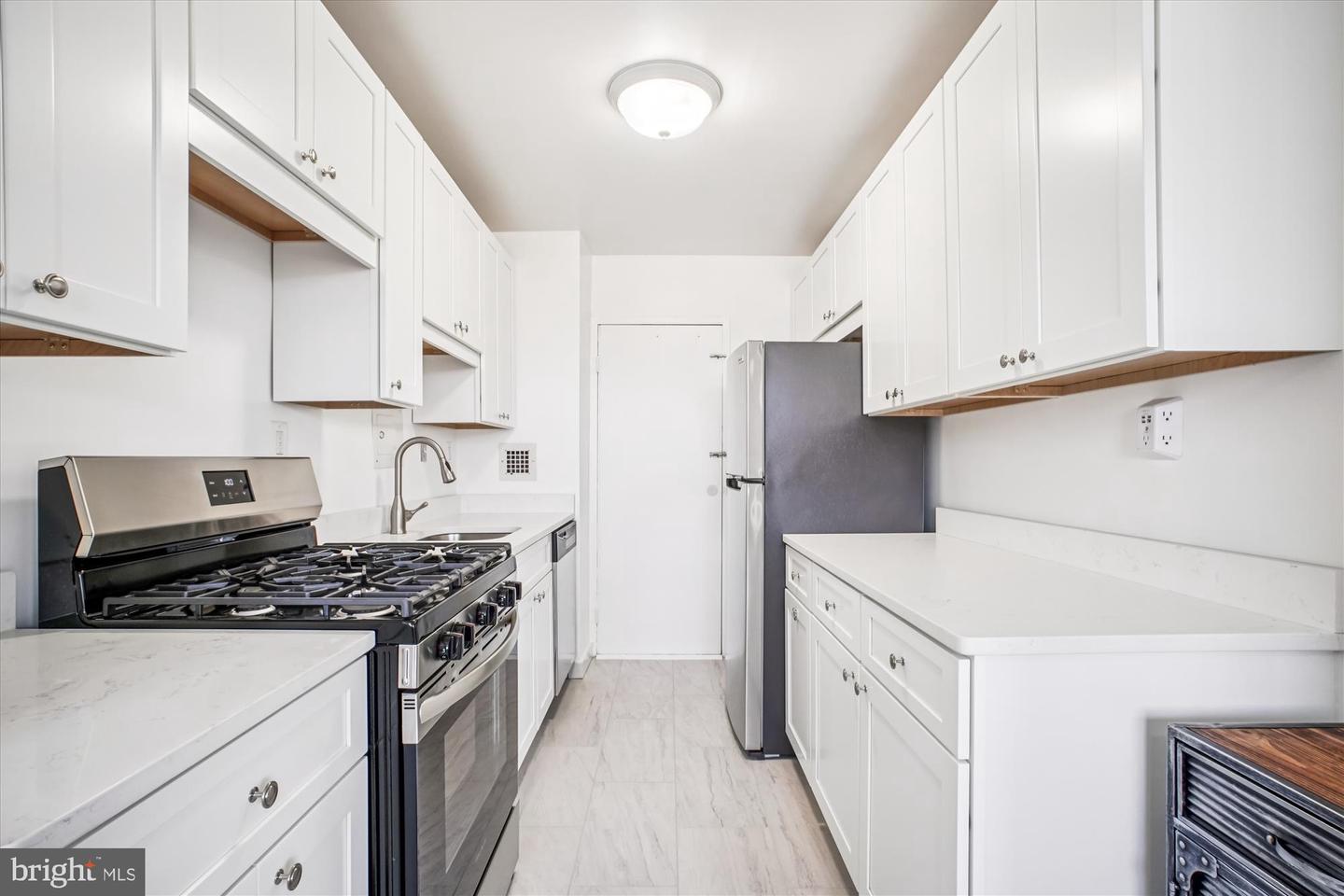 6641 WAKEFIELD DR #918, ALEXANDRIA, Virginia 22307, 1 Bedroom Bedrooms, ,1 BathroomBathrooms,Residential,For sale,6641 WAKEFIELD DR #918,VAFX2267936 MLS # VAFX2267936