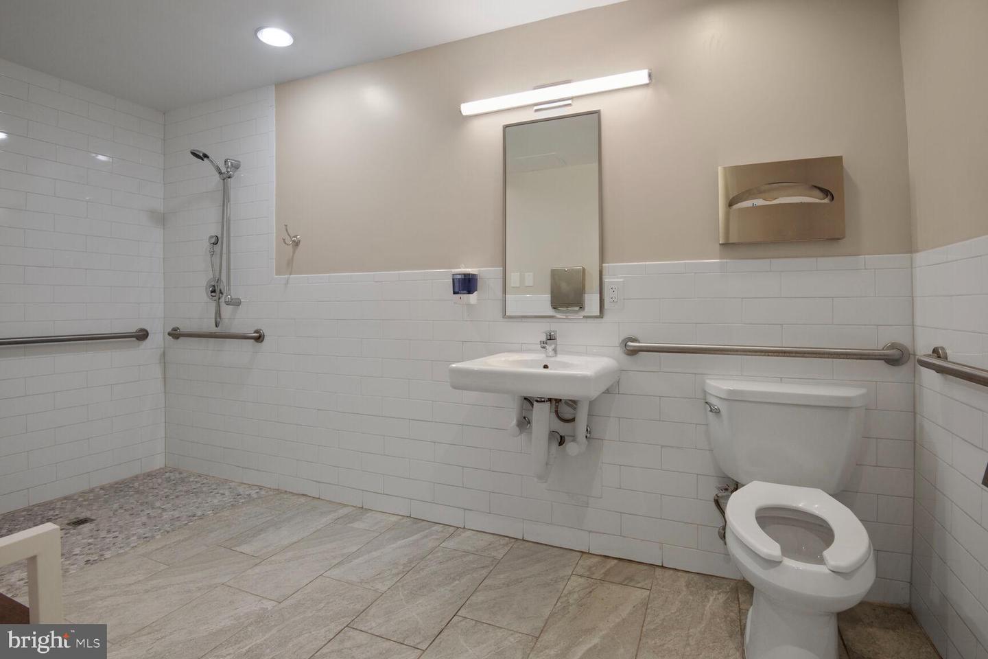 1020 PRINCESS ST, ALEXANDRIA, Virginia 22314, ,Land,For sale,1020 PRINCESS ST,VAAX2049980 MLS # VAAX2049980