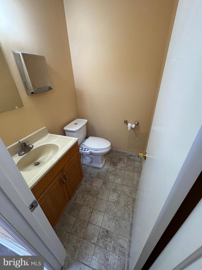 7006 EVERGREEN CT #3, ANNANDALE, Virginia 22003, ,Land,For sale,7006 EVERGREEN CT #3,VAFX2268454 MLS # VAFX2268454