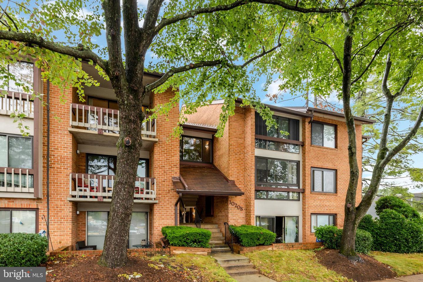 10208 BUSHMAN DR #422, OAKTON, Virginia 22124, 1 Bedroom Bedrooms, ,1 BathroomBathrooms,Residential,For sale,10208 BUSHMAN DR #422,VAFX2267944 MLS # VAFX2267944 10208 BUSHMAN DR #422, OAKTON, Virginia 22124, 1 Bedroom Bedrooms, ,1 BathroomBathrooms,Residential,For sale,10208 BUSHMAN DR #422,VAFX2267944 MLS # VAFX2267944