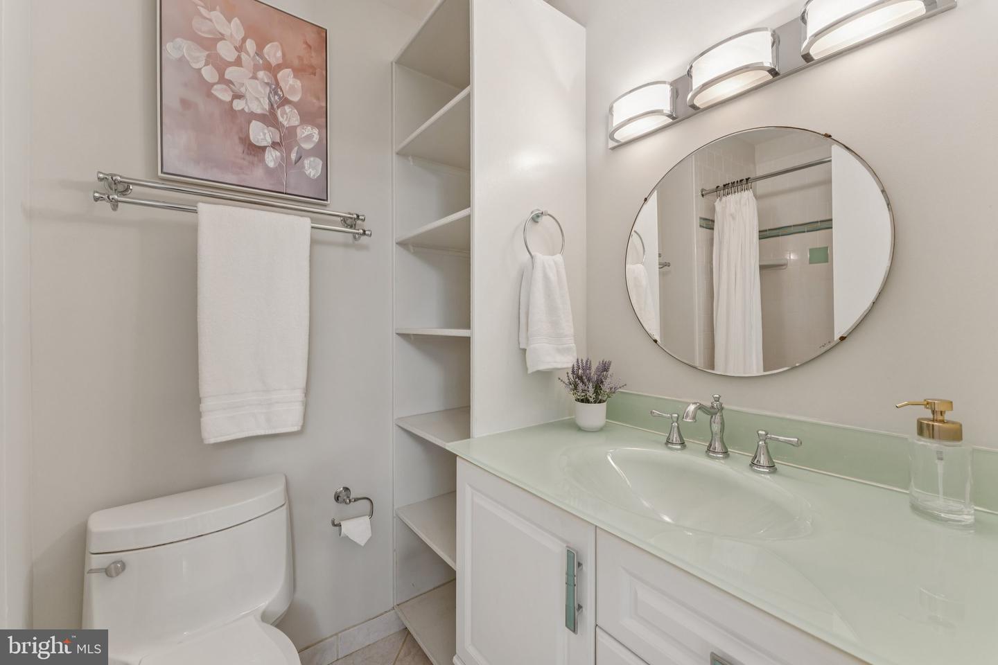 1001 N VERMONT ST #108, ARLINGTON, Virginia 22201, 2 Bedrooms Bedrooms, ,2 BathroomsBathrooms,Residential,For sale,1001 N VERMONT ST #108,VAAR2063836 MLS # VAAR2063836