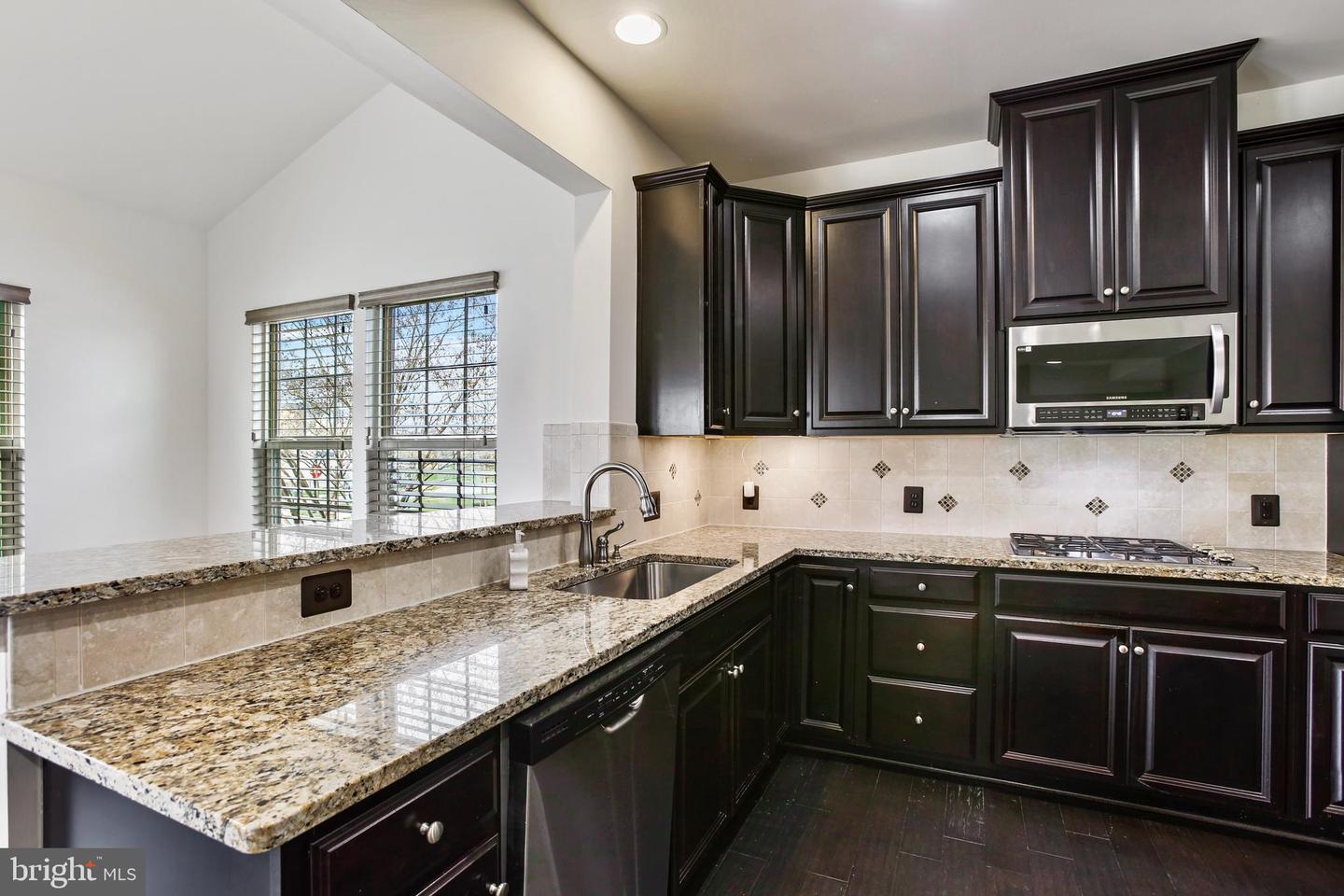 41597 HOFFMAN DR, ALDIE, Virginia 20105, 4 Bedrooms Bedrooms, ,3 BathroomsBathrooms,Residential,For sale,41597 HOFFMAN DR,VALO2092694 MLS # VALO2092694