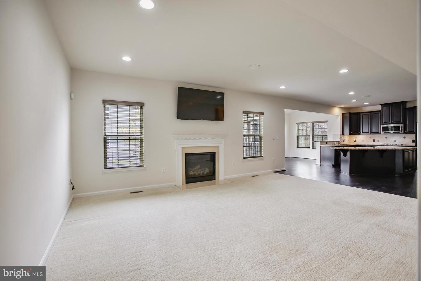 41597 HOFFMAN DR, ALDIE, Virginia 20105, 4 Bedrooms Bedrooms, ,3 BathroomsBathrooms,Residential,For sale,41597 HOFFMAN DR,VALO2092694 MLS # VALO2092694