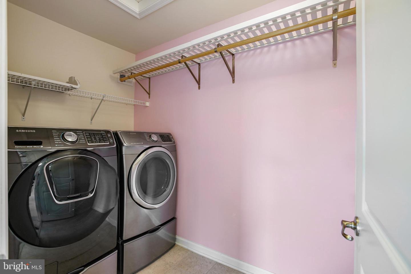 41597 HOFFMAN DR, ALDIE, Virginia 20105, 4 Bedrooms Bedrooms, ,3 BathroomsBathrooms,Residential,For sale,41597 HOFFMAN DR,VALO2092694 MLS # VALO2092694