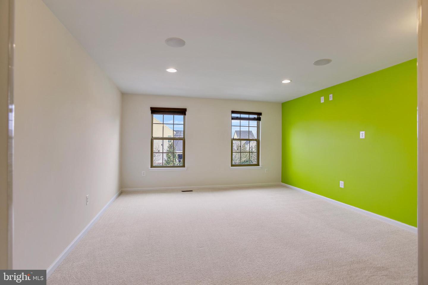 41597 HOFFMAN DR, ALDIE, Virginia 20105, 4 Bedrooms Bedrooms, ,3 BathroomsBathrooms,Residential,For sale,41597 HOFFMAN DR,VALO2092694 MLS # VALO2092694