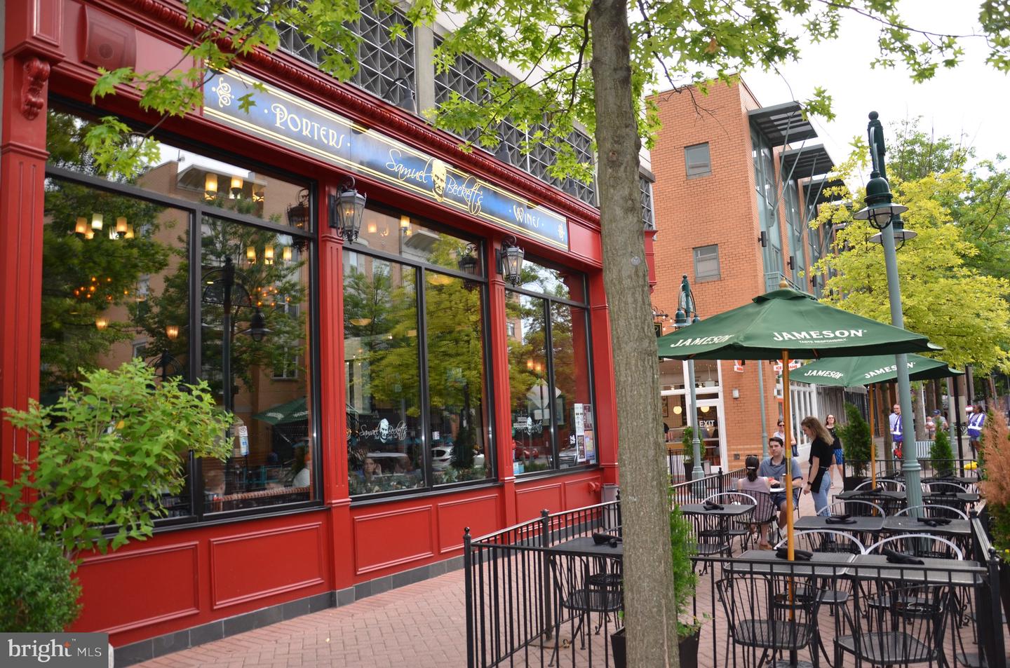 2713 24TH RD S #A & B, ARLINGTON, Virginia 22206, 4 Bedrooms Bedrooms, ,2 BathroomsBathrooms,Residential,For sale,2713 24TH RD S #A & B,VAAR2057526 MLS # VAAR2057526 2713 24TH RD S #A & B, ARLINGTON, Virginia 22206, 4 Bedrooms Bedrooms, ,2 BathroomsBathrooms,Residential,For sale,2713 24TH RD S #A & B,VAAR2057526 MLS # VAAR2057526