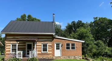 13829 MOUNTAIN RD, HILLSBORO, Virginia 20132, 2 Bedrooms Bedrooms, ,1 BathroomBathrooms,Residential,For sale,13829 MOUNTAIN RD,VALO2099102 MLS # VALO2099102