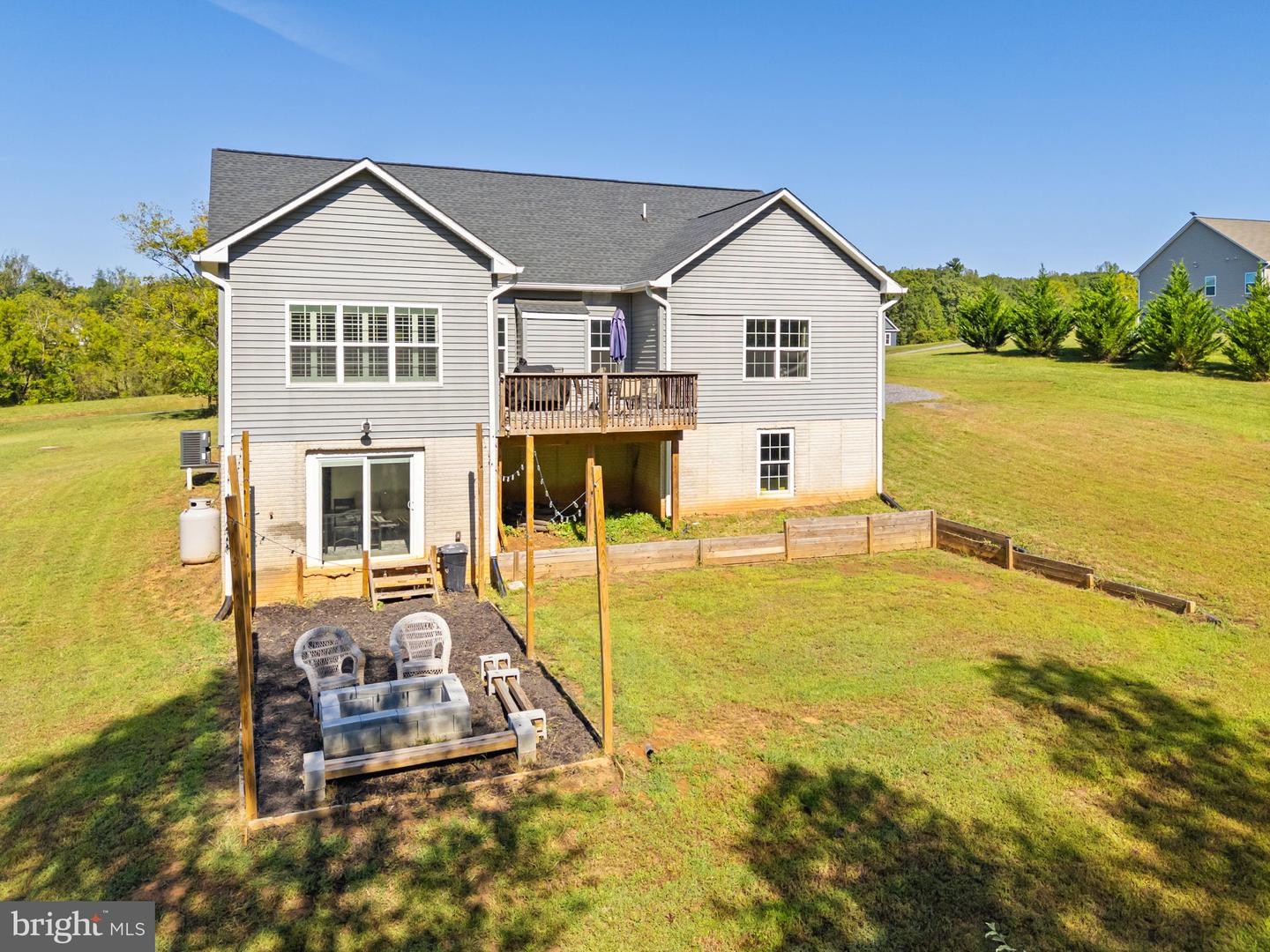 6471 SILK RD, JEFFERSONTON, Virginia 22724, 4 Bedrooms Bedrooms, ,3 BathroomsBathrooms,Residential,For sale,6471 SILK RD,VACU2010768 MLS # VACU2010768