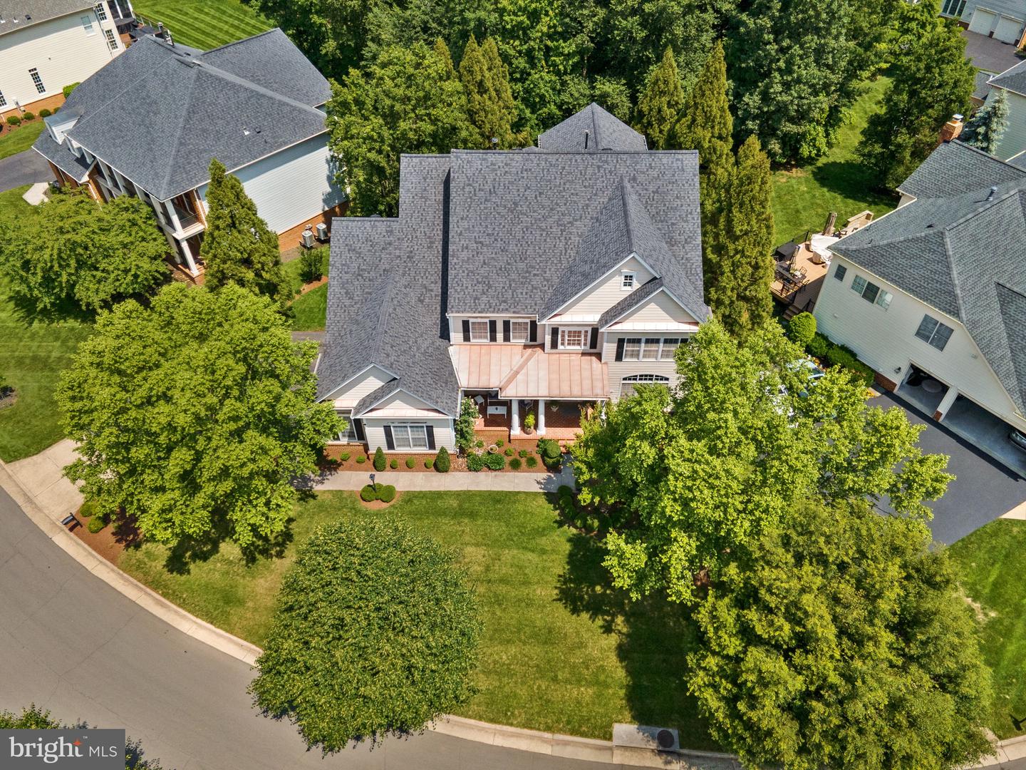43252 OVERVIEW PL, LEESBURG, Virginia 20176, 4 Bedrooms Bedrooms, ,4 BathroomsBathrooms,Residential,For sale,43252 OVERVIEW PL,VALO2100926 MLS # VALO2100926