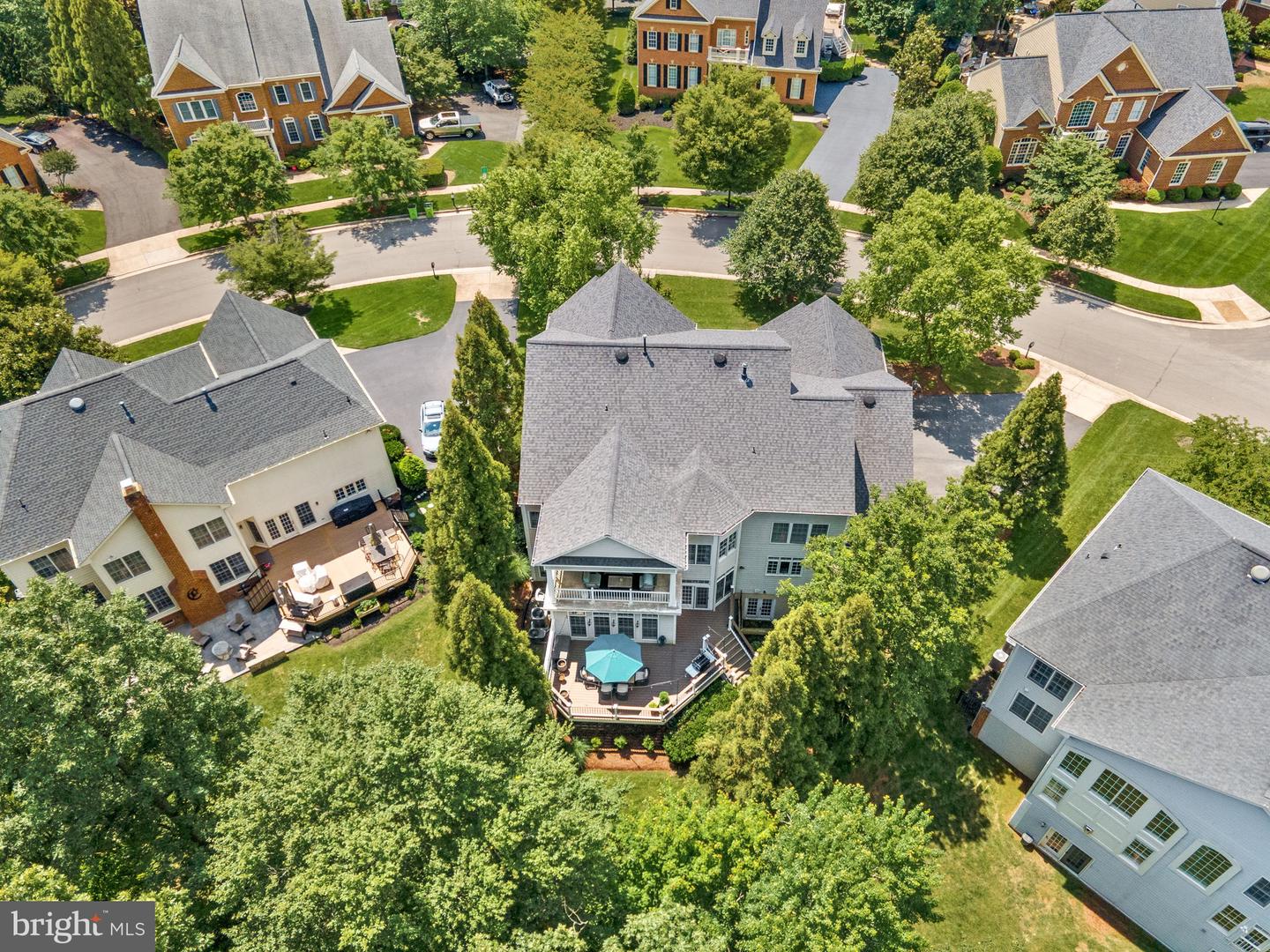 43252 OVERVIEW PL, LEESBURG, Virginia 20176, 4 Bedrooms Bedrooms, ,4 BathroomsBathrooms,Residential,For sale,43252 OVERVIEW PL,VALO2100926 MLS # VALO2100926