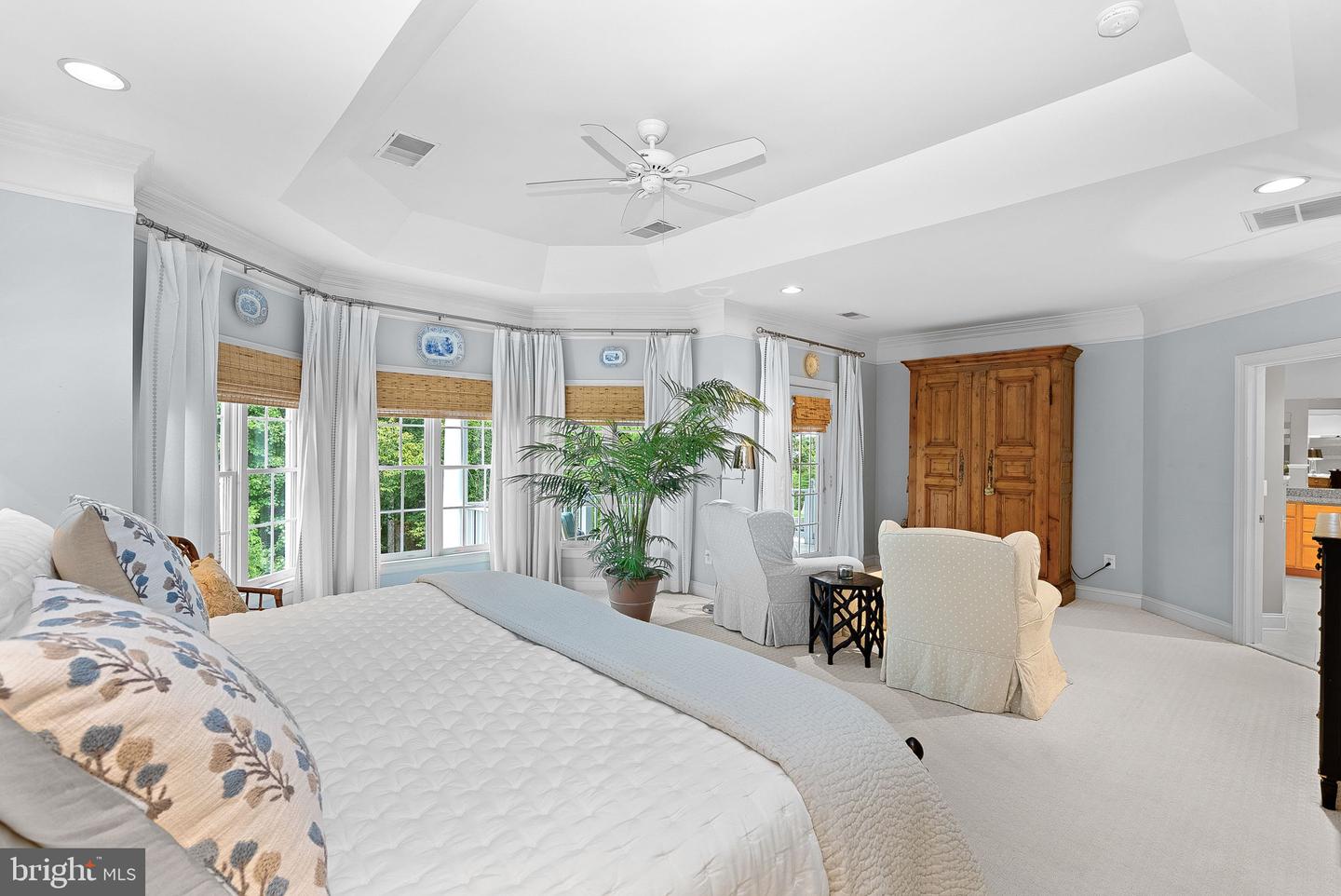 43252 OVERVIEW PL, LEESBURG, Virginia 20176, 4 Bedrooms Bedrooms, ,4 BathroomsBathrooms,Residential,For sale,43252 OVERVIEW PL,VALO2100926 MLS # VALO2100926