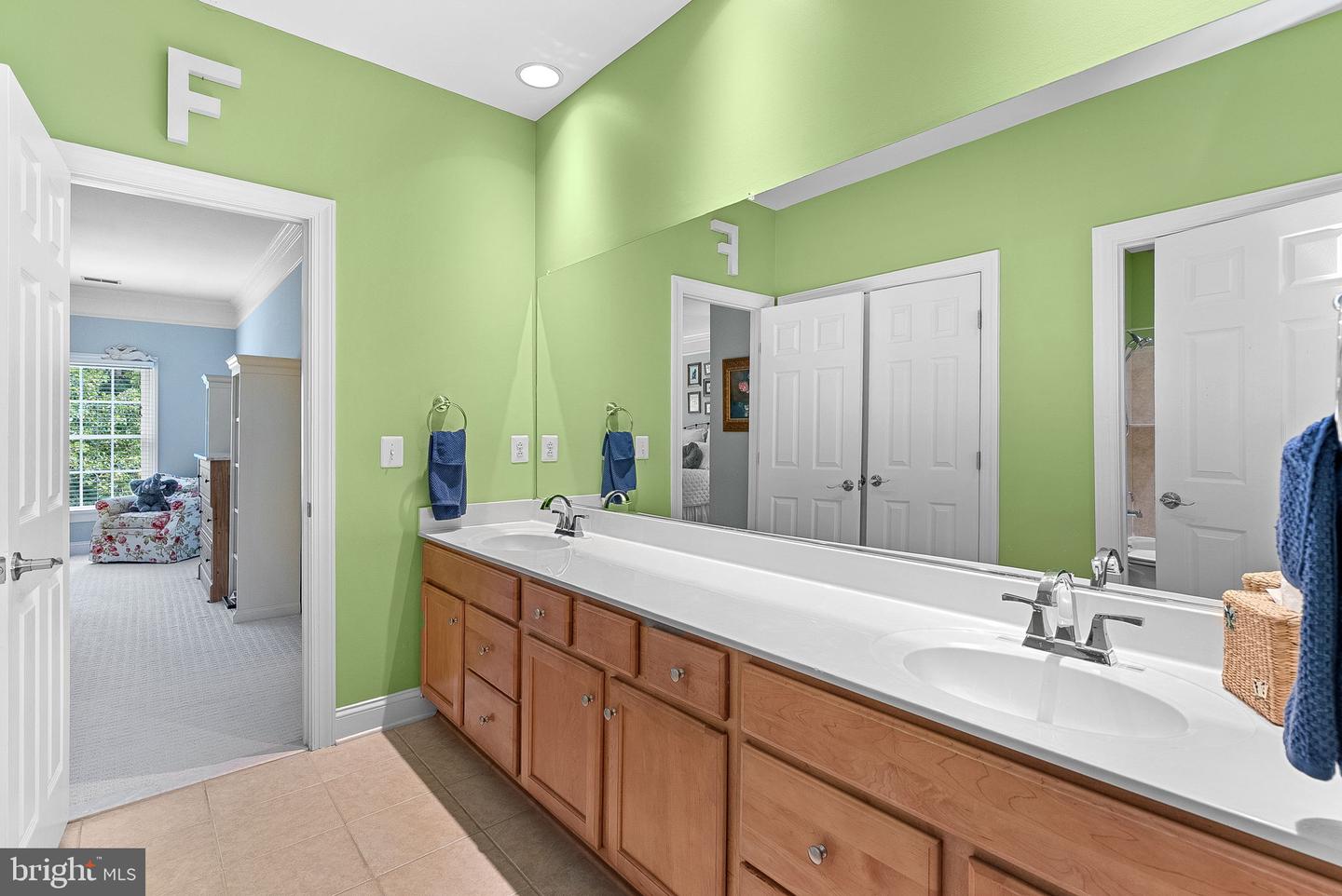 43252 OVERVIEW PL, LEESBURG, Virginia 20176, 4 Bedrooms Bedrooms, ,4 BathroomsBathrooms,Residential,For sale,43252 OVERVIEW PL,VALO2100926 MLS # VALO2100926