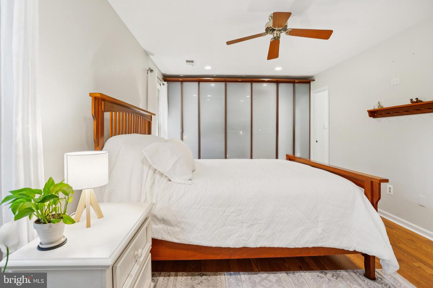 10306 HAMPSHIRE GREEN AVE, FAIRFAX, Virginia 22032, 3 Bedrooms Bedrooms, ,2 BathroomsBathrooms,Residential,For sale,10306 HAMPSHIRE GREEN AVE,VAFX2254908 MLS # VAFX2254908
