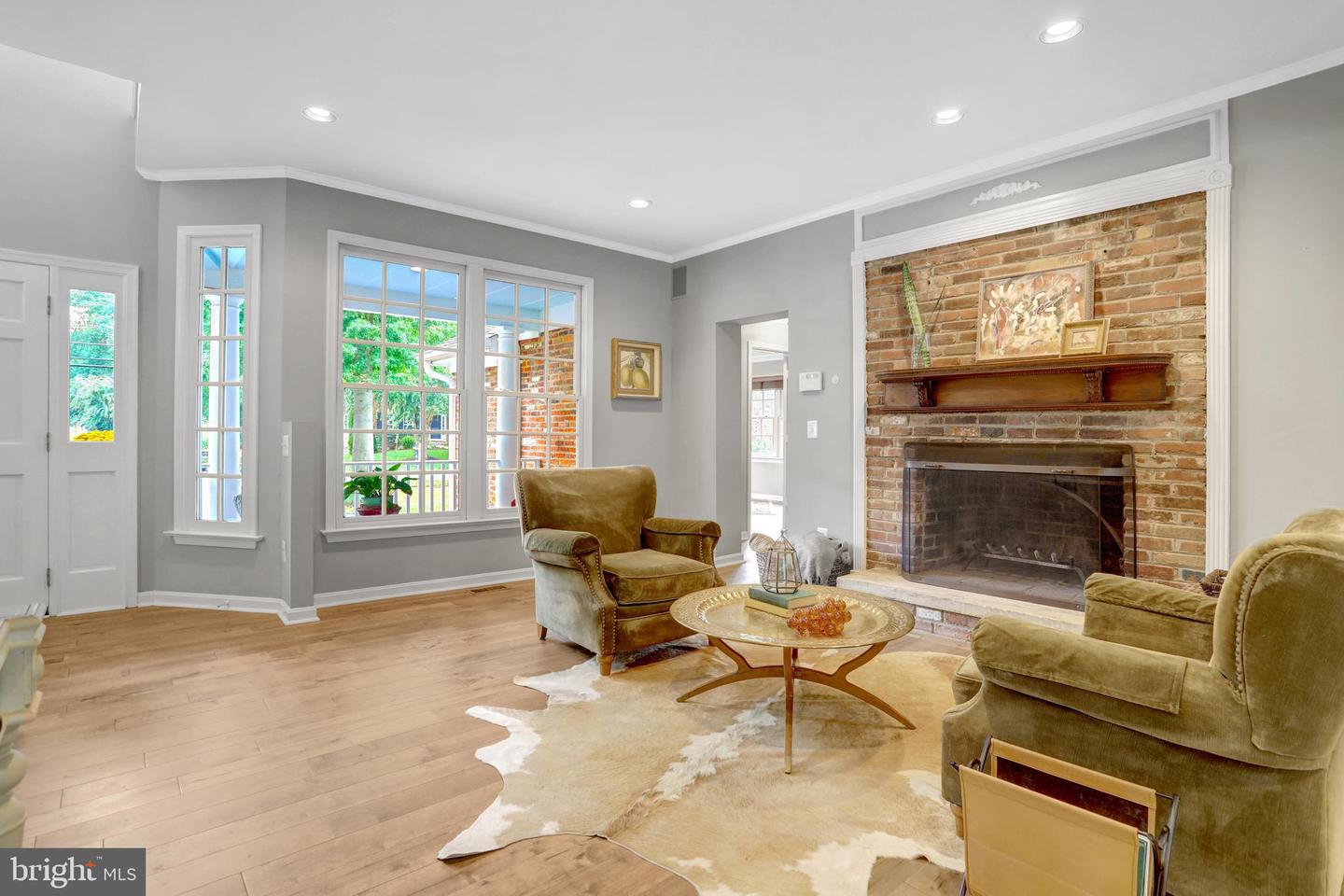 4106 FERRY LANDING RD, ALEXANDRIA, Virginia 22309, 6 Bedrooms Bedrooms, ,4 BathroomsBathrooms,Residential,For sale,4106 FERRY LANDING RD,VAFX2256056 MLS # VAFX2256056