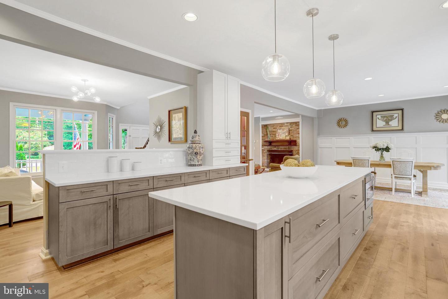 4106 FERRY LANDING RD, ALEXANDRIA, Virginia 22309, 6 Bedrooms Bedrooms, ,4 BathroomsBathrooms,Residential,For sale,4106 FERRY LANDING RD,VAFX2256056 MLS # VAFX2256056