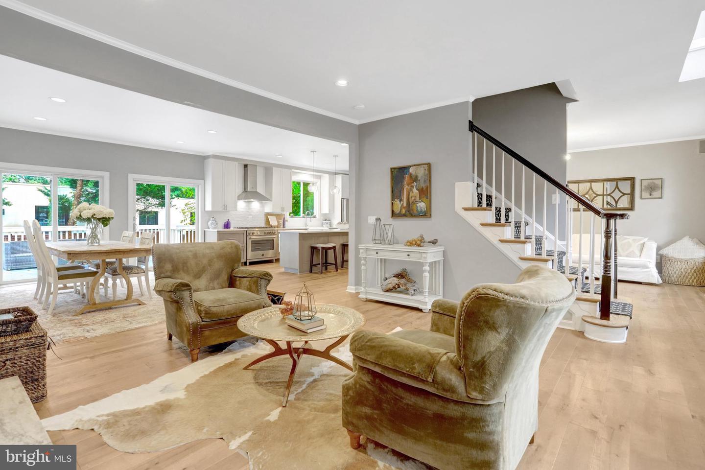 4106 FERRY LANDING RD, ALEXANDRIA, Virginia 22309, 6 Bedrooms Bedrooms, ,4 BathroomsBathrooms,Residential,For sale,4106 FERRY LANDING RD,VAFX2256056 MLS # VAFX2256056