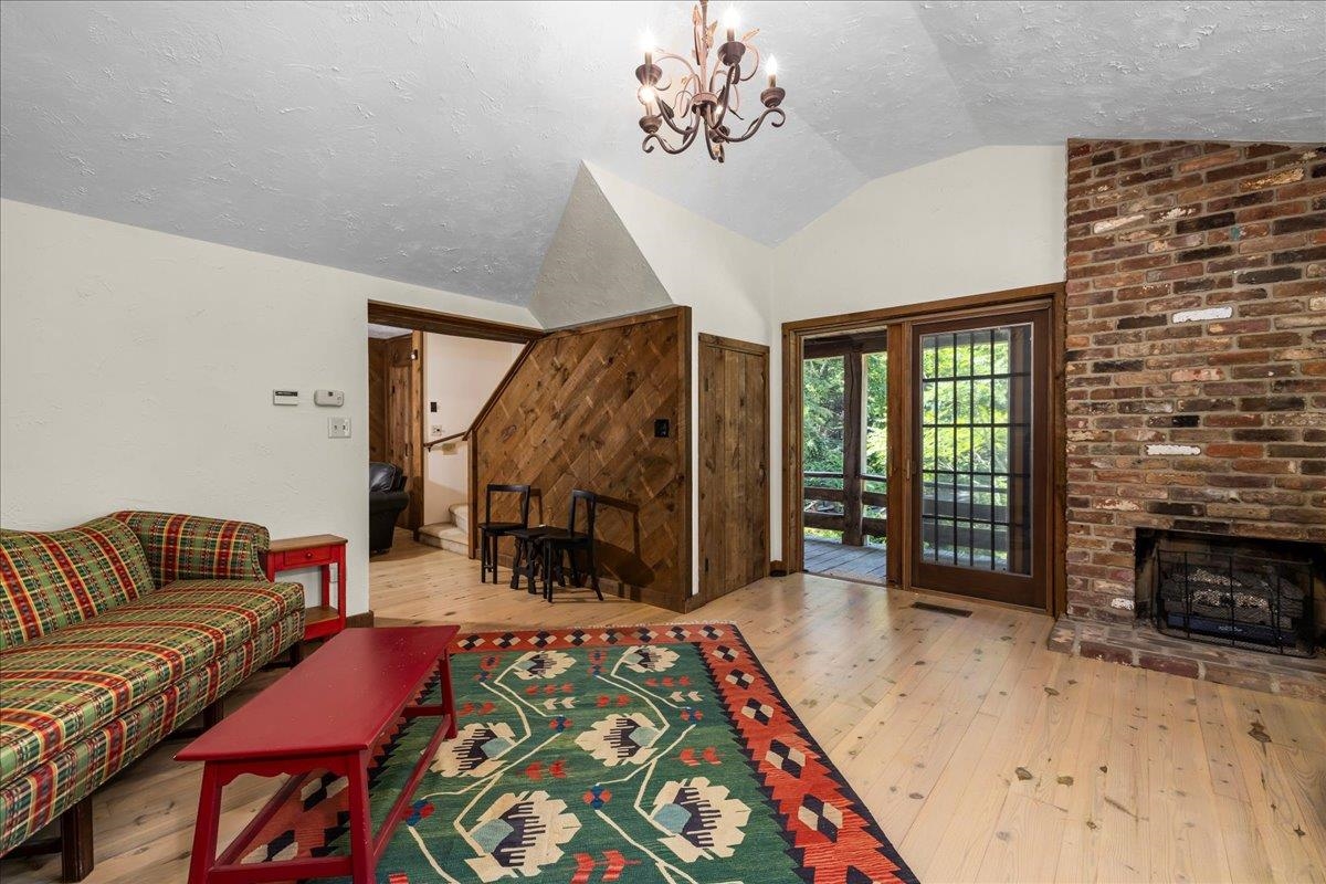 6614 MIDDLEBROOK RD, MIDDLEBROOK, Virginia 24459, 2 Bedrooms Bedrooms, ,2 BathroomsBathrooms,Residential,Moffatts Creek Cottage,6614 MIDDLEBROOK RD,669202 MLS # 669202