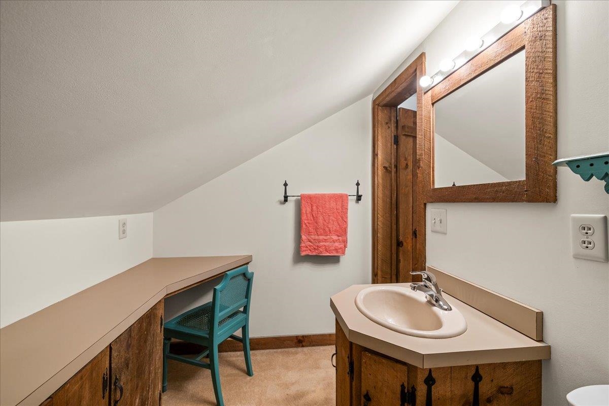 6614 MIDDLEBROOK RD, MIDDLEBROOK, Virginia 24459, 2 Bedrooms Bedrooms, ,2 BathroomsBathrooms,Residential,Moffatts Creek Cottage,6614 MIDDLEBROOK RD,669202 MLS # 669202