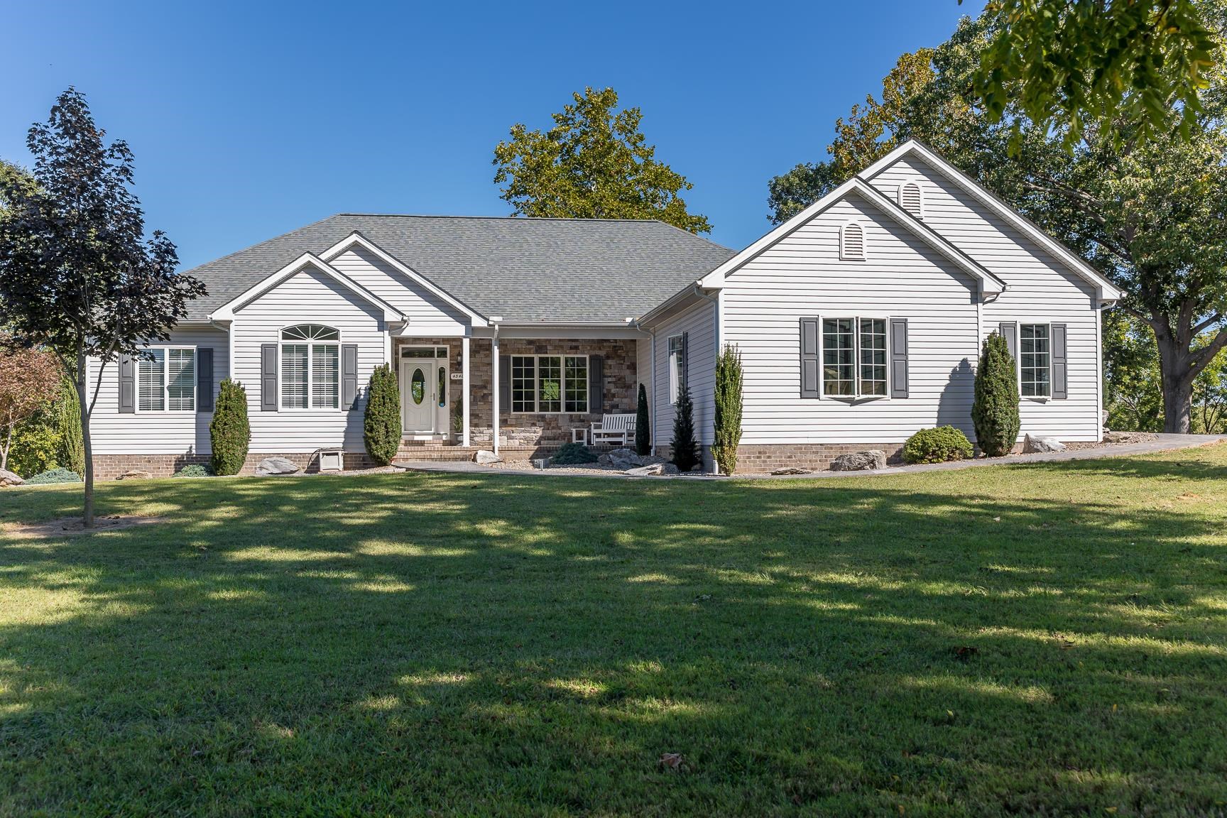 4348 PARK WAY, ELKTON, Virginia 22827, 3 Bedrooms Bedrooms, ,2 BathroomsBathrooms,Residential,4348 PARK WAY,669208 MLS # 669208
