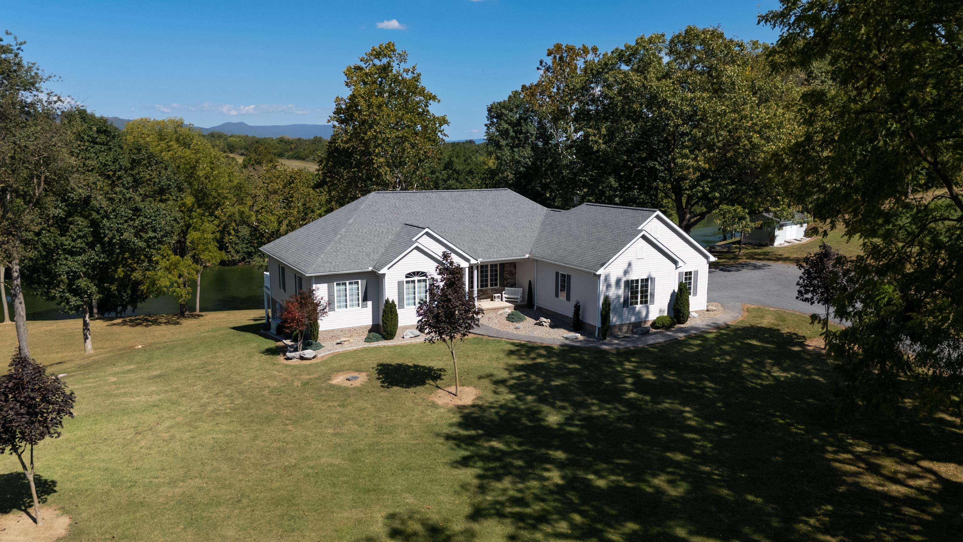 4348 PARK WAY, ELKTON, Virginia 22827, 3 Bedrooms Bedrooms, ,2 BathroomsBathrooms,Residential,4348 PARK WAY,669208 MLS # 669208