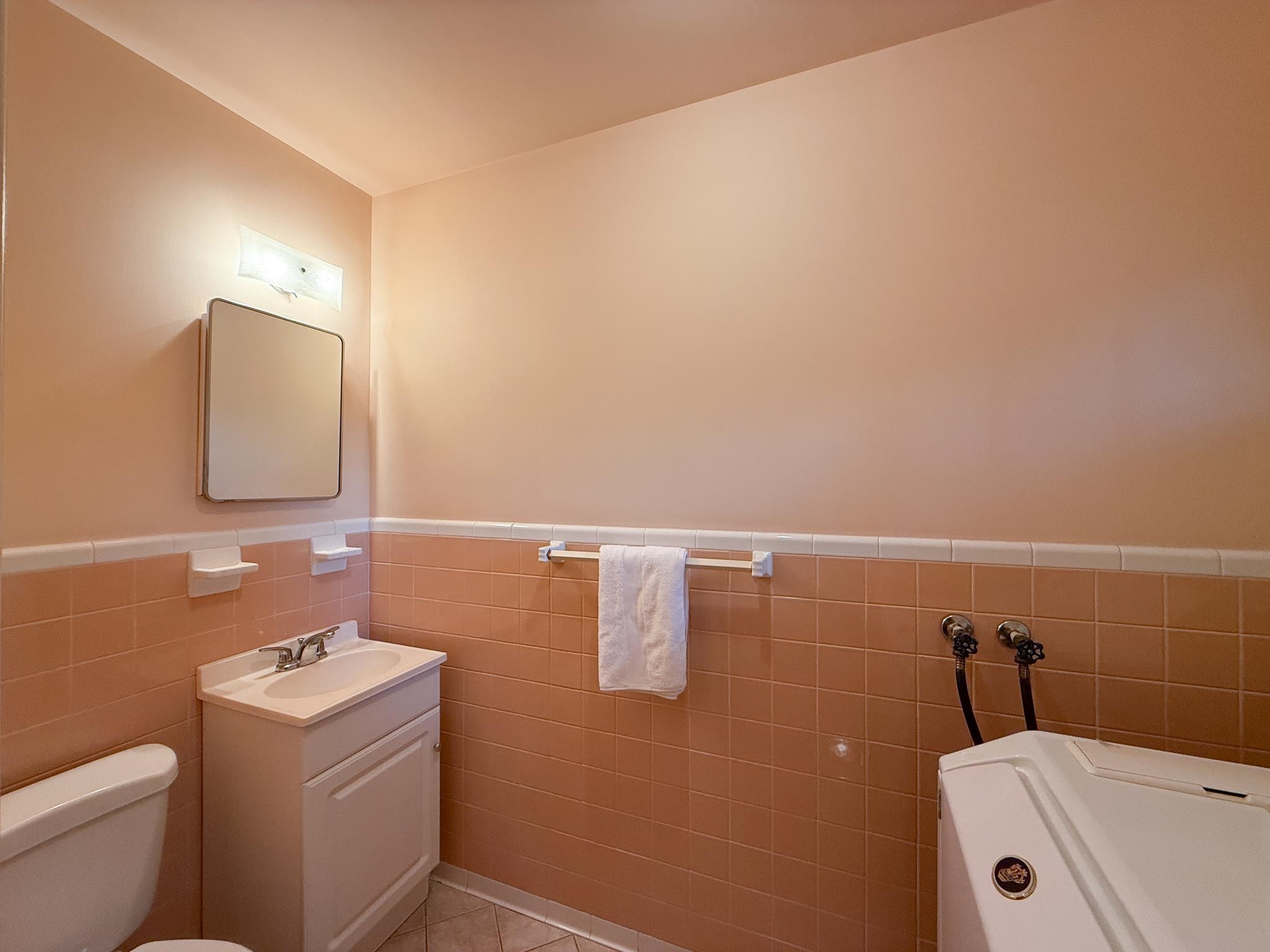 47 GISH LN, STAUNTON, Virginia 24401, 3 Bedrooms Bedrooms, ,1 BathroomBathrooms,Residential,47 GISH LN,669218 MLS # 669218