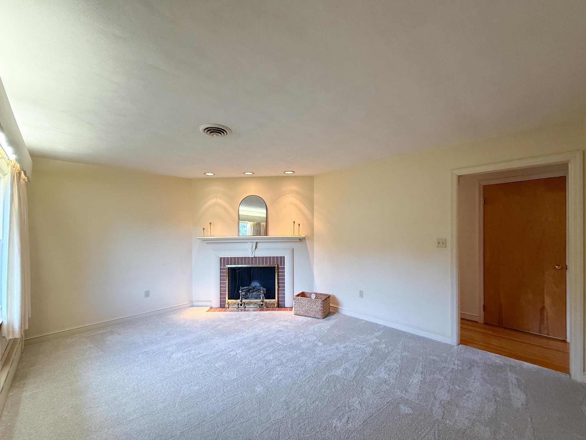 47 GISH LN, STAUNTON, Virginia 24401, 3 Bedrooms Bedrooms, ,1 BathroomBathrooms,Residential,47 GISH LN,669218 MLS # 669218