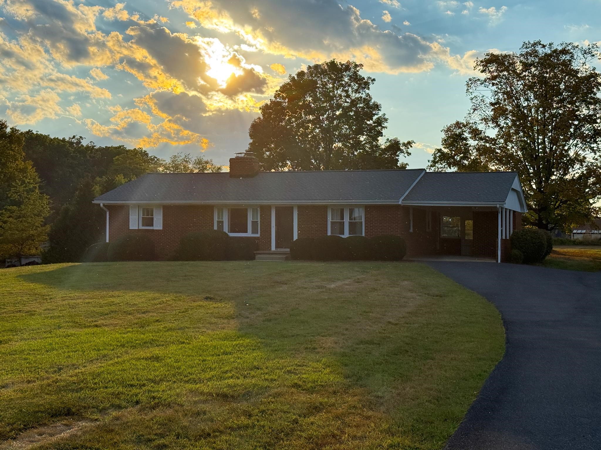 47 GISH LN, STAUNTON, Virginia 24401, 3 Bedrooms Bedrooms, ,1 BathroomBathrooms,Residential,47 GISH LN,669218 MLS # 669218