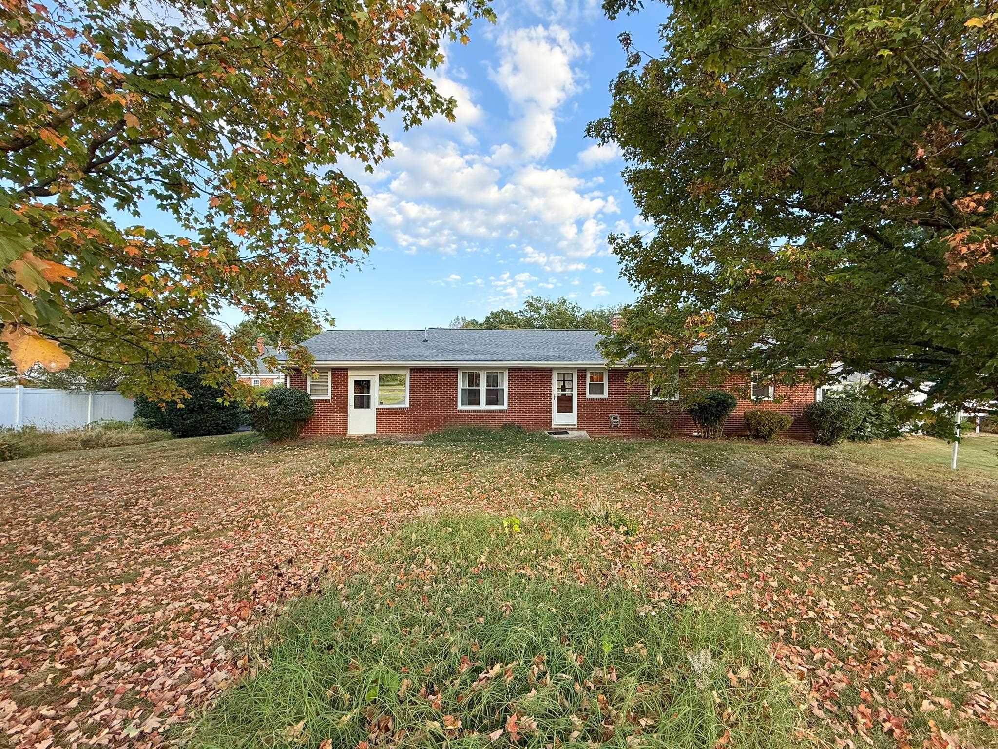 47 GISH LN, STAUNTON, Virginia 24401, 3 Bedrooms Bedrooms, ,1 BathroomBathrooms,Residential,47 GISH LN,669218 MLS # 669218
