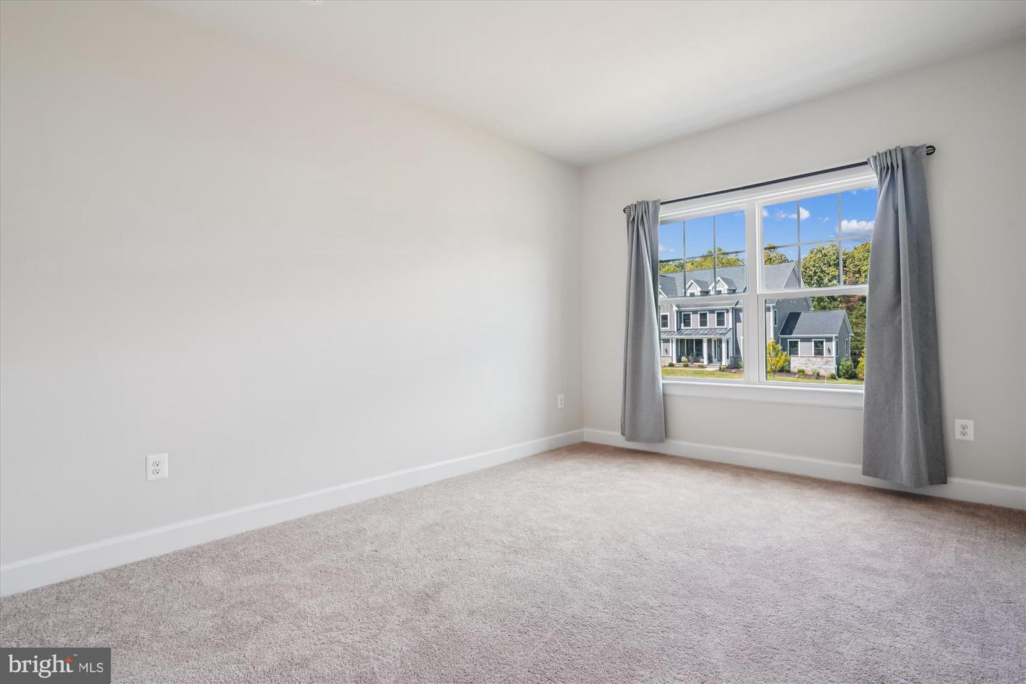 11903 BEAMER DR, SPOTSYLVANIA, Virginia 22551, 5 Bedrooms Bedrooms, ,4 BathroomsBathrooms,Residential,For sale,11903 BEAMER DR,VASP2035550 MLS # VASP2035550