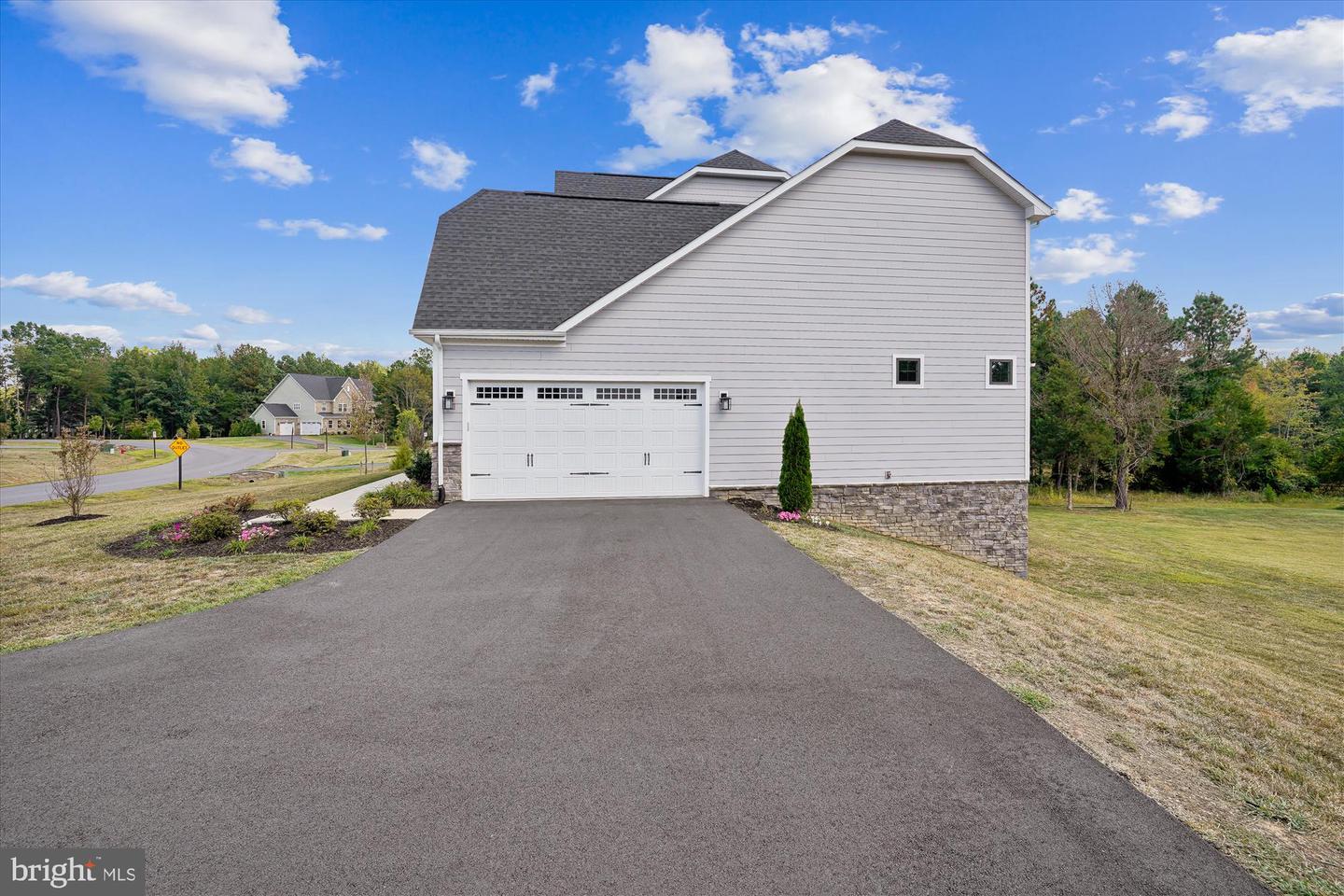 11903 BEAMER DR, SPOTSYLVANIA, Virginia 22551, 5 Bedrooms Bedrooms, ,4 BathroomsBathrooms,Residential,For sale,11903 BEAMER DR,VASP2035550 MLS # VASP2035550