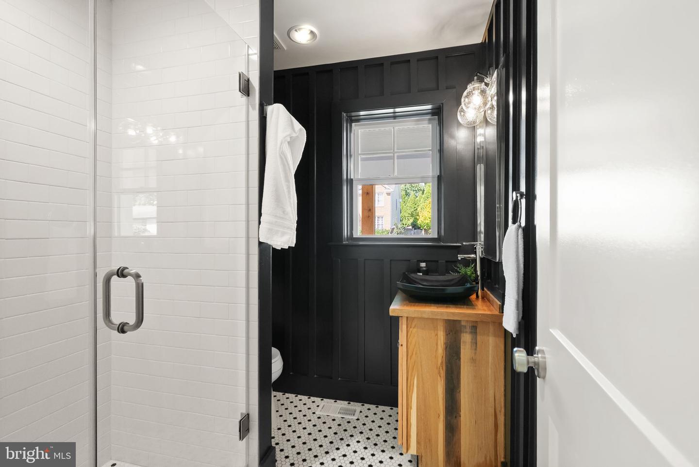 6032 28TH ST N, ARLINGTON, Virginia 22207, 5 Bedrooms Bedrooms, ,4 BathroomsBathrooms,Residential,For sale,6032 28TH ST N,VAAR2062614 MLS # VAAR2062614 6032 28TH ST N, ARLINGTON, Virginia 22207, 5 Bedrooms Bedrooms, ,4 BathroomsBathrooms,Residential,For sale,6032 28TH ST N,VAAR2062614 MLS # VAAR2062614