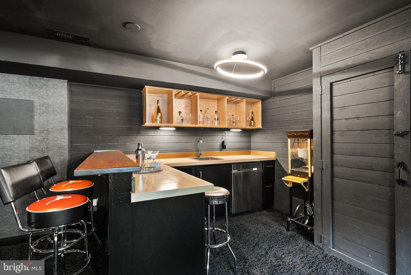 6032 28TH ST N, ARLINGTON, Virginia 22207, 5 Bedrooms Bedrooms, ,4 BathroomsBathrooms,Residential,For sale,6032 28TH ST N,VAAR2062614 MLS # VAAR2062614 6032 28TH ST N, ARLINGTON, Virginia 22207, 5 Bedrooms Bedrooms, ,4 BathroomsBathrooms,Residential,For sale,6032 28TH ST N,VAAR2062614 MLS # VAAR2062614