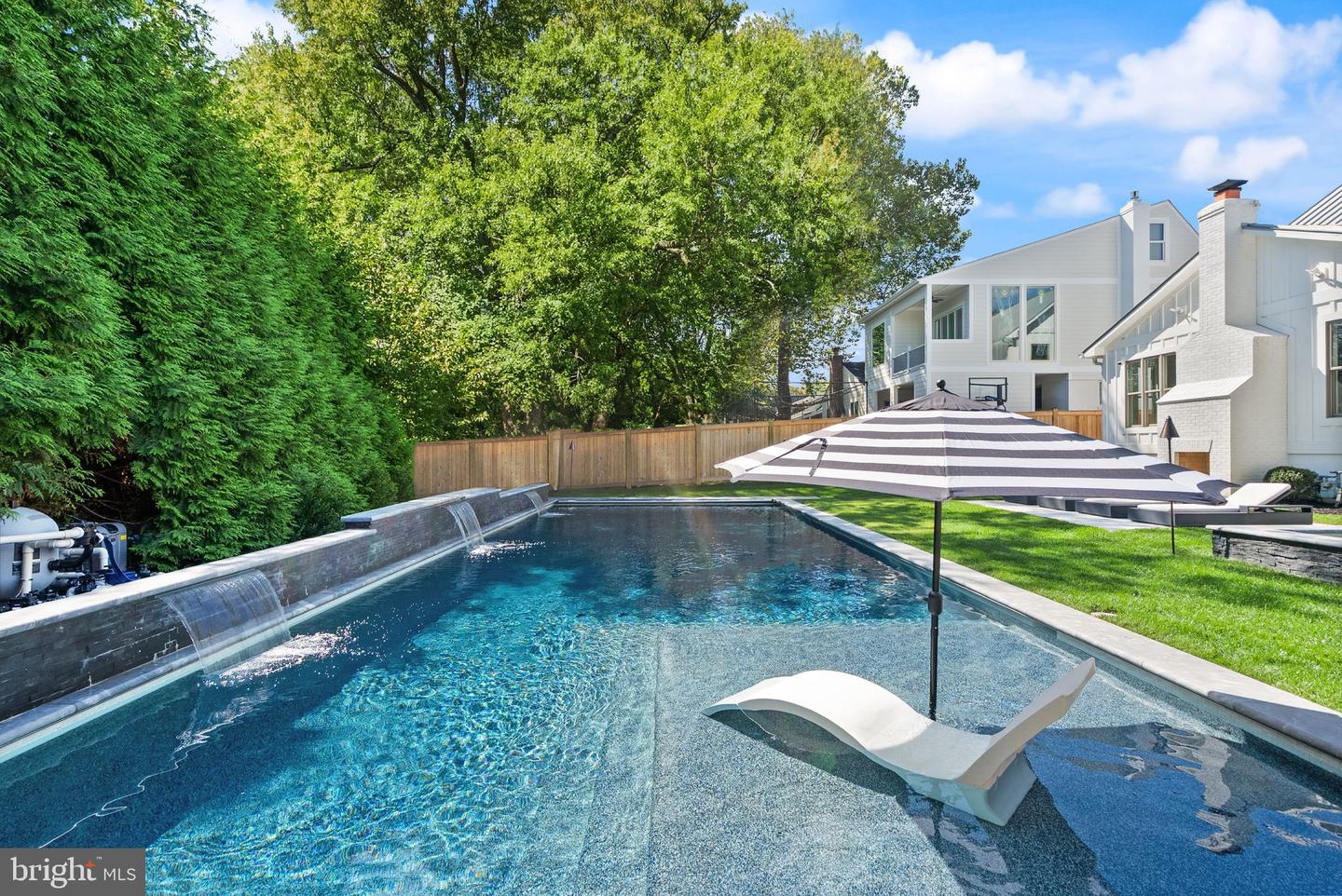 6032 28TH ST N, ARLINGTON, Virginia 22207, 5 Bedrooms Bedrooms, ,4 BathroomsBathrooms,Residential,For sale,6032 28TH ST N,VAAR2062614 MLS # VAAR2062614 6032 28TH ST N, ARLINGTON, Virginia 22207, 5 Bedrooms Bedrooms, ,4 BathroomsBathrooms,Residential,For sale,6032 28TH ST N,VAAR2062614 MLS # VAAR2062614