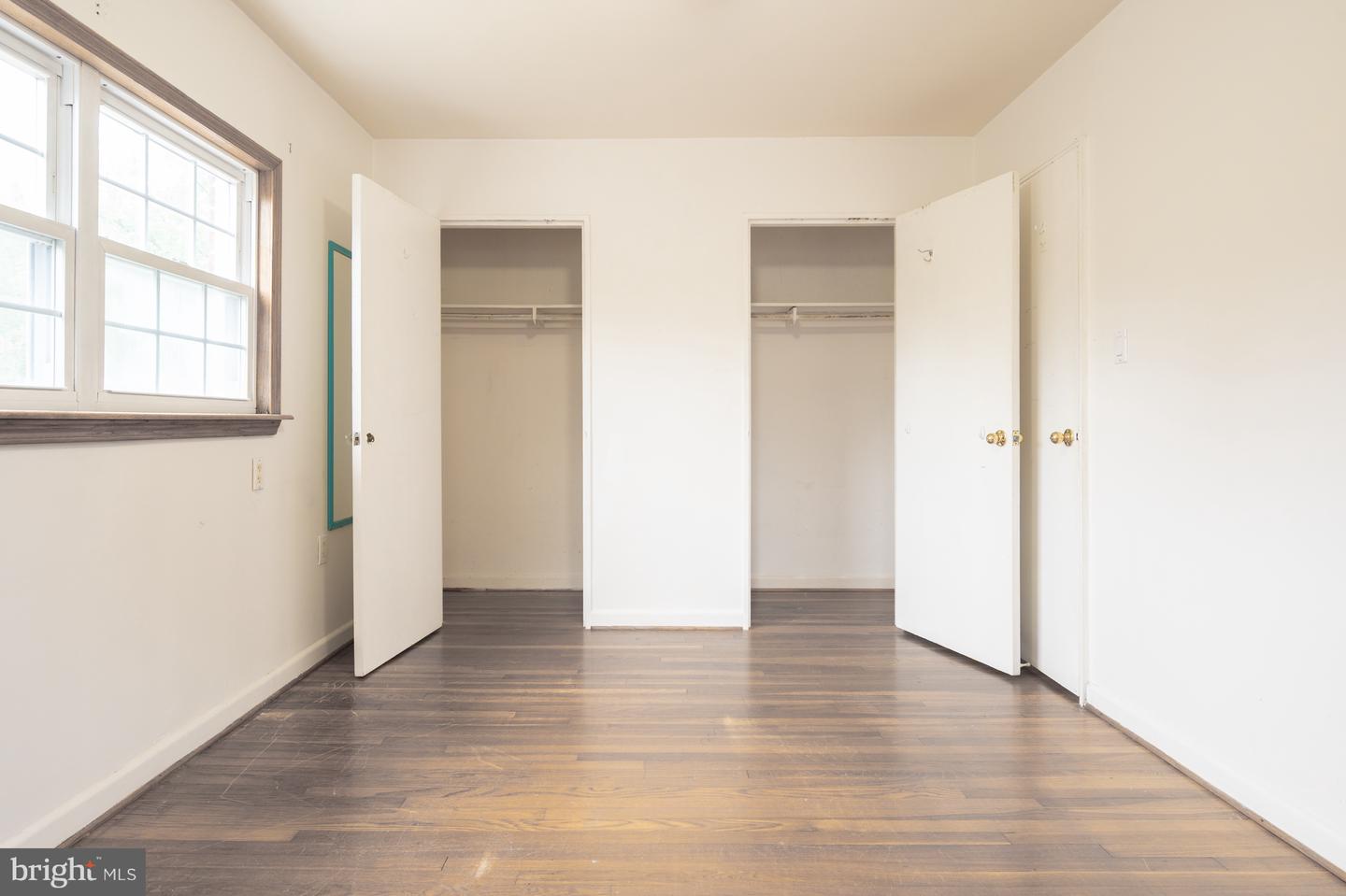 131 E TAYLOR RUN PKWY, ALEXANDRIA, Virginia 22314, 3 Bedrooms Bedrooms, ,2 BathroomsBathrooms,Residential,For sale,131 E TAYLOR RUN PKWY,VAAX2048934 MLS # VAAX2048934