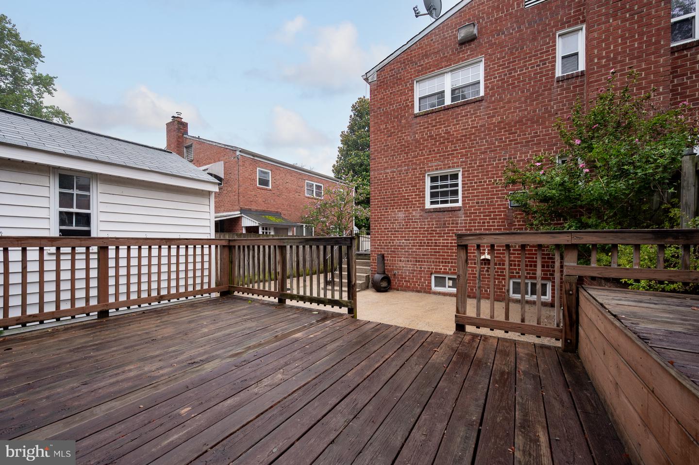 131 E TAYLOR RUN PKWY, ALEXANDRIA, Virginia 22314, 3 Bedrooms Bedrooms, ,2 BathroomsBathrooms,Residential,For sale,131 E TAYLOR RUN PKWY,VAAX2048934 MLS # VAAX2048934